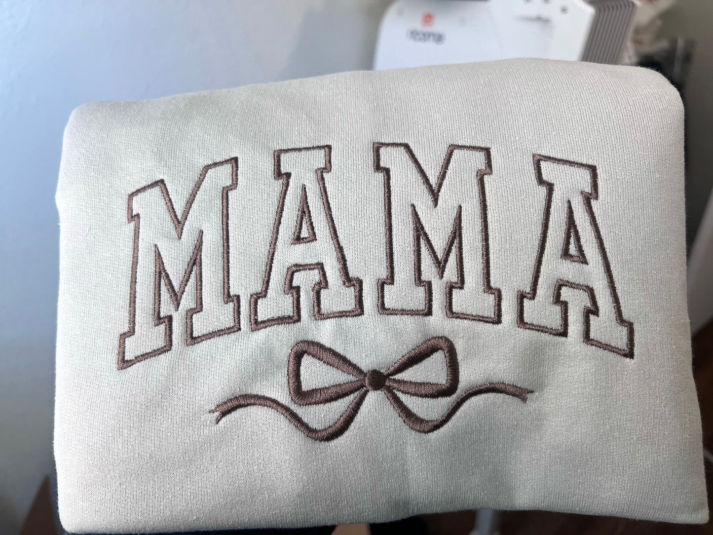 Mama Bow Sweatshirt